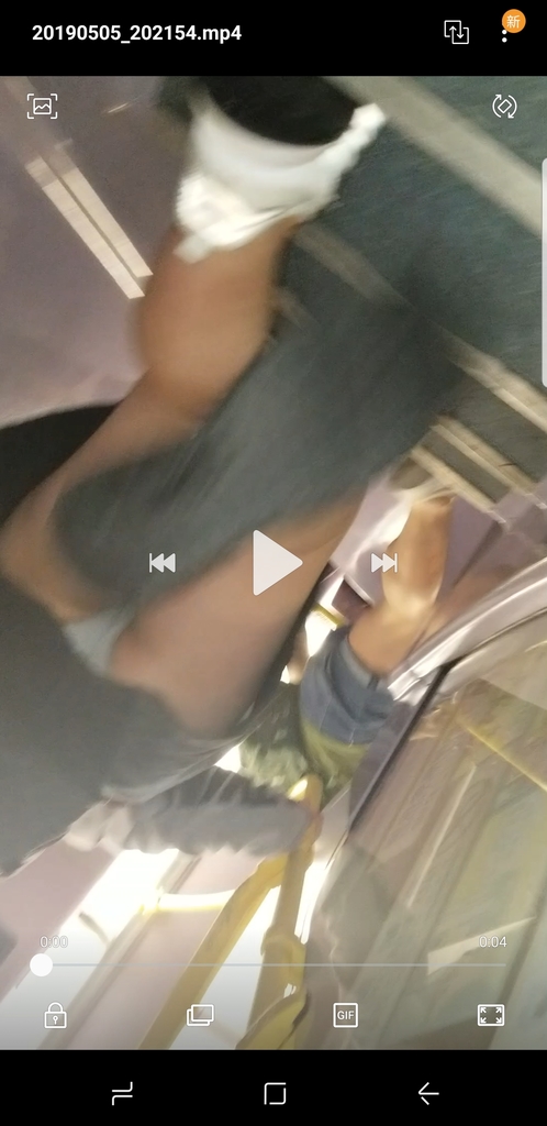 Screenshot_20190505-202746_Video Player.jpg