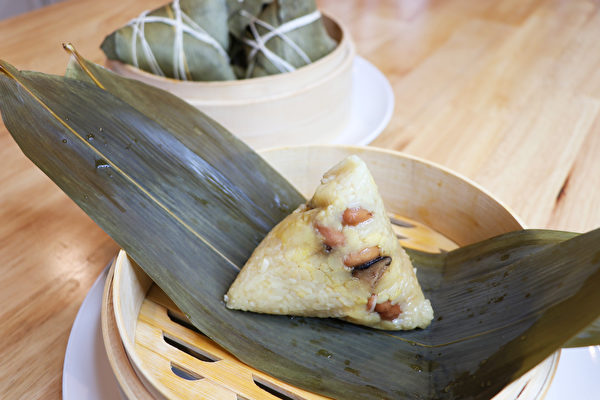 2090527_shouhuihsu_Cantonese-Zong-Zi-_02-600x400.jpg