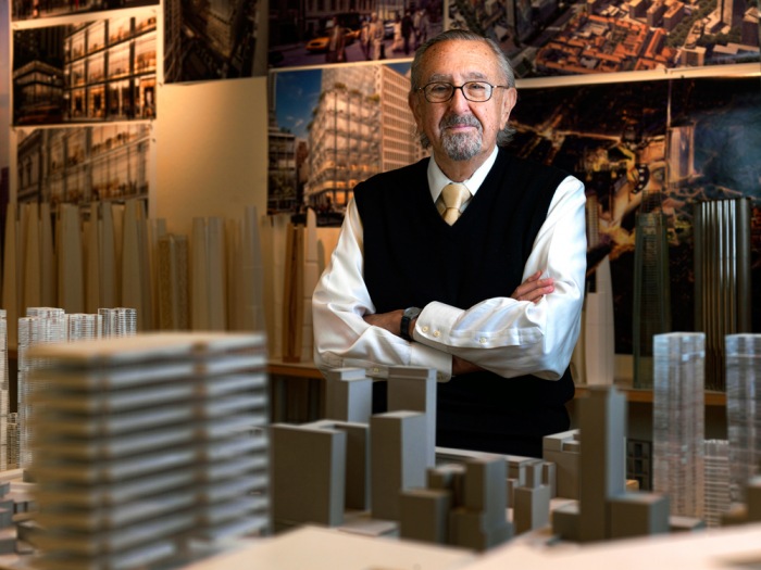 Mr Cesar Pelli   -  102.jpg