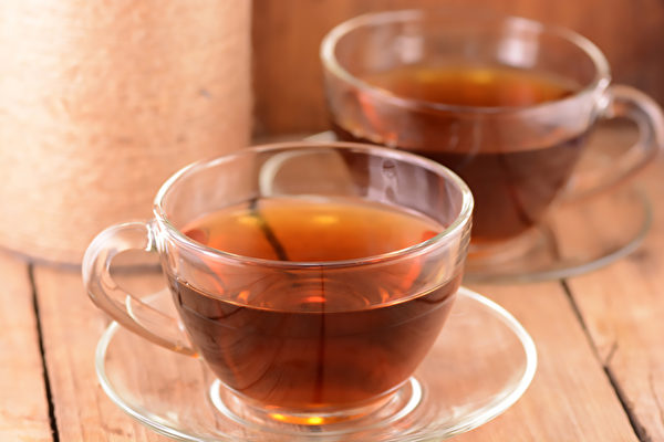 black-tea_226225390-600x400.jpg