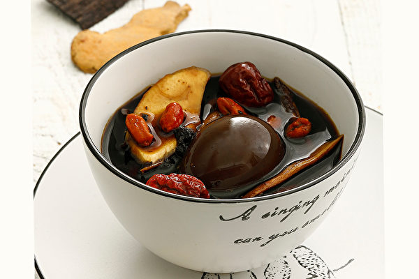 egg-chinese-herb-soup-600x400.jpg
