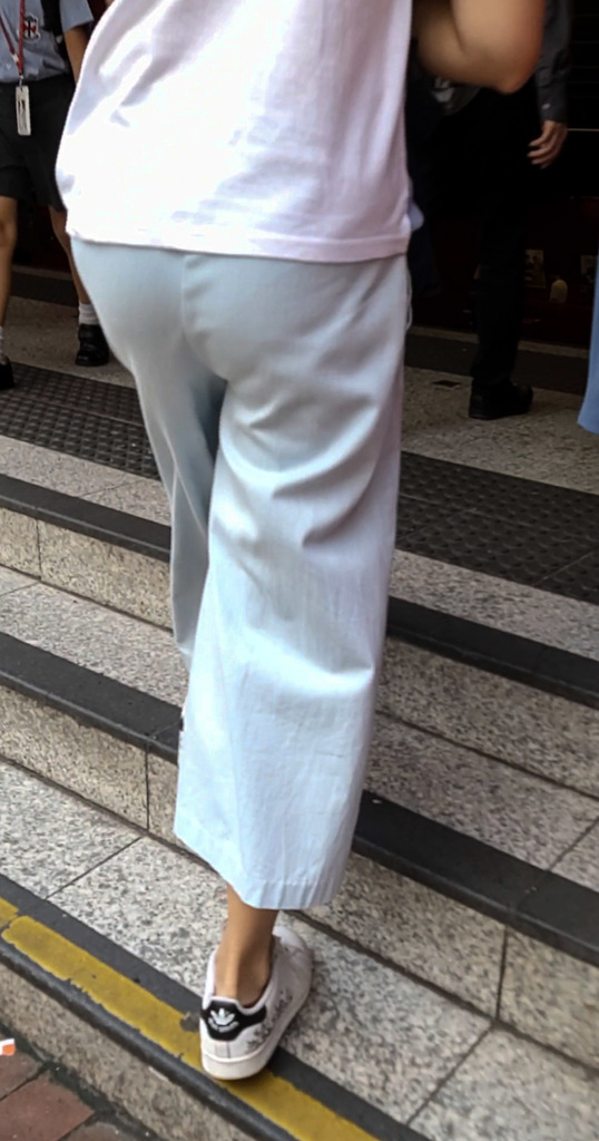 2019-10-09_225257.jpg