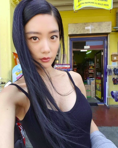 WsuXoA8UqqpwrNw_MrMTmcSxkAEUA80_MhiVSjIYlUo.jpg