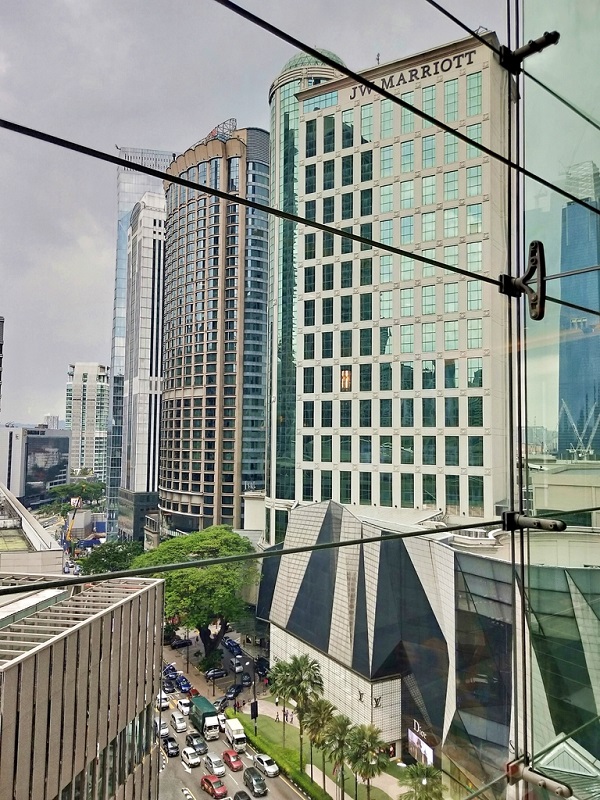 173545uv9ur9rvzr39844u 800.jpg