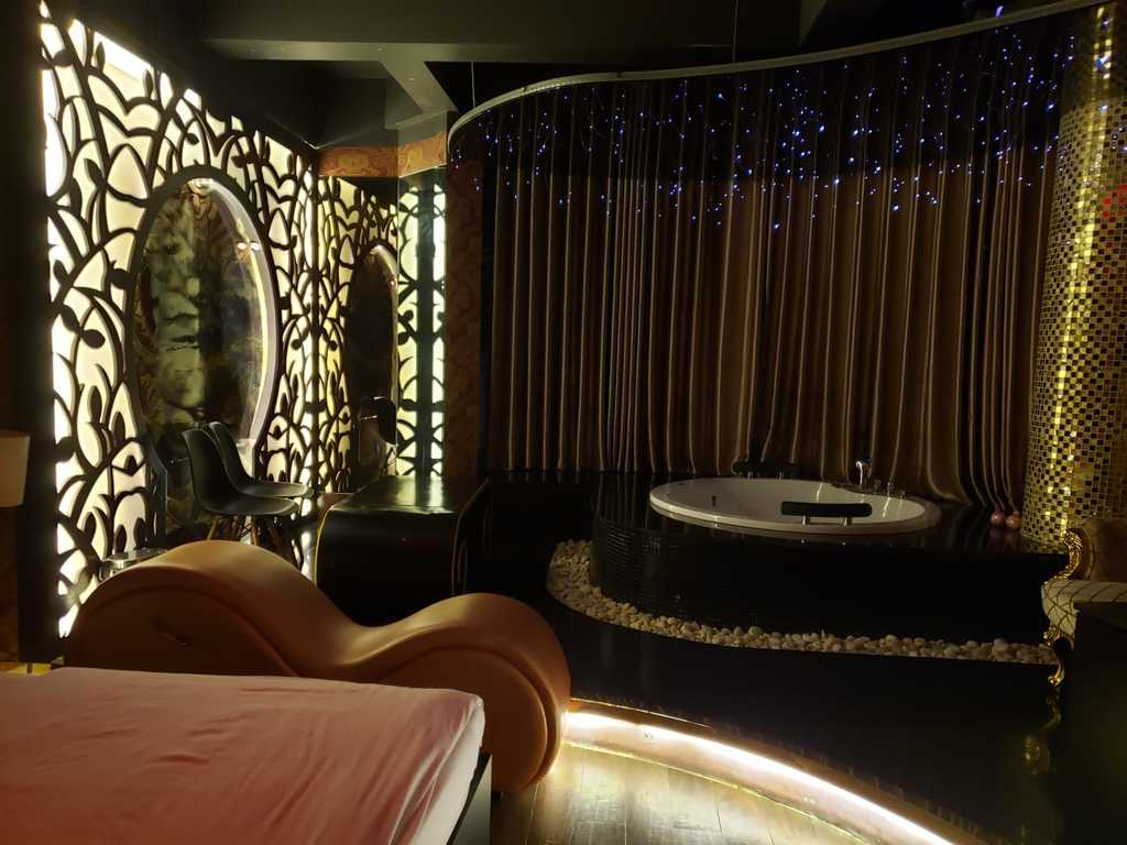 WhatsApp Image 2019-11-25 at 22.16.45.jpeg