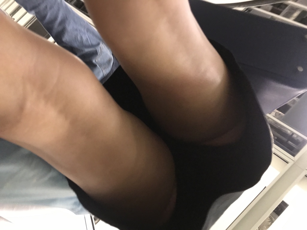 純情黑色