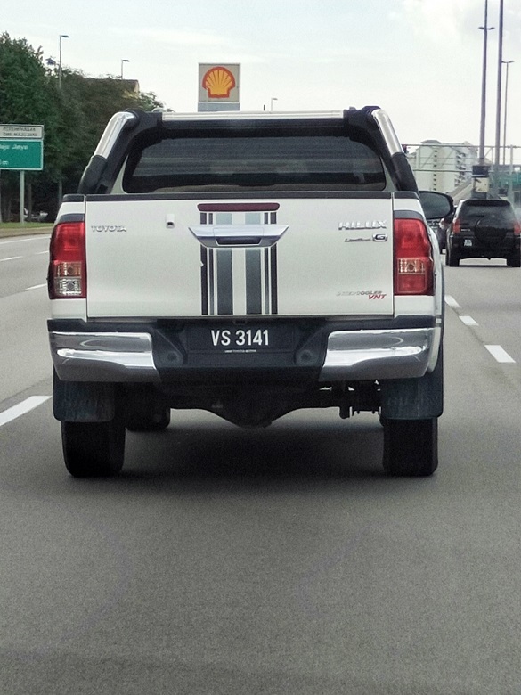 225814xwqjju7lxl7nj91l 780.jpg