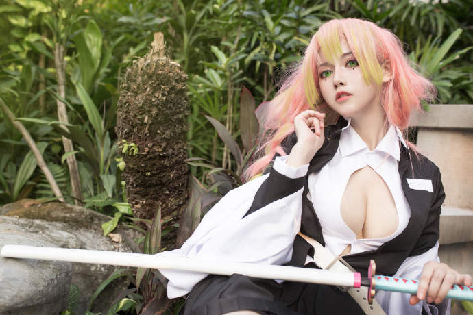 鬼滅之刃 甘露寺蜜璃 戀柱by小偵探莉莉西 01.jpg