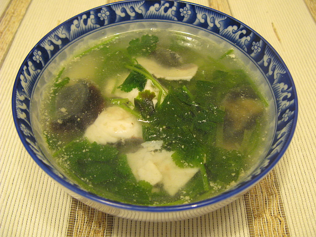 皮蛋芫茜魚片湯.jpg