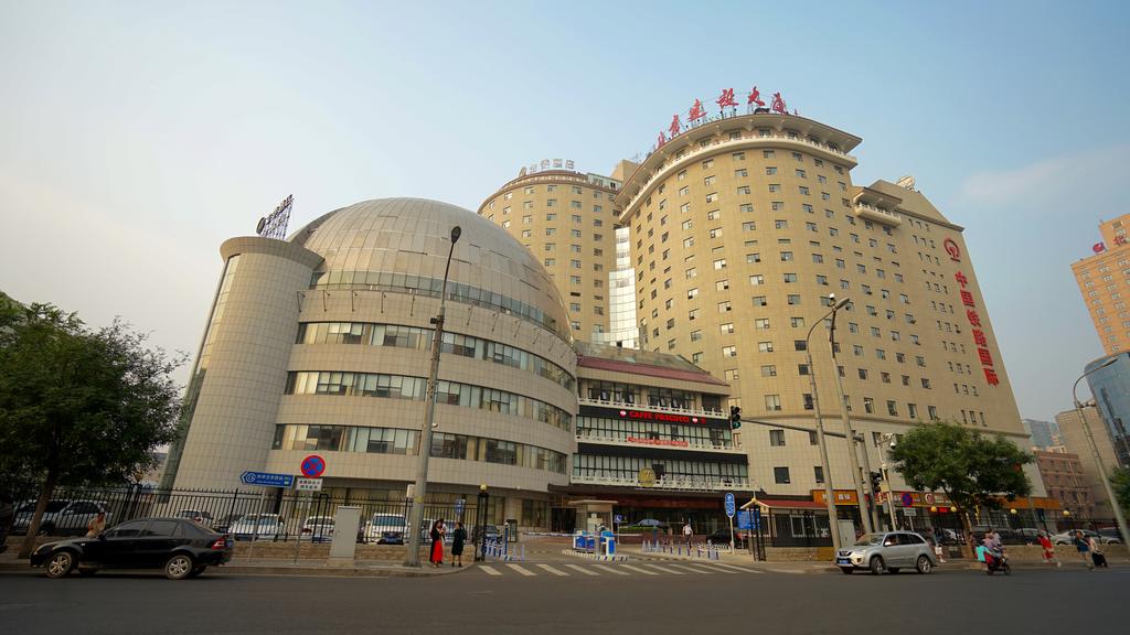 22130ph9qrs02.jpg