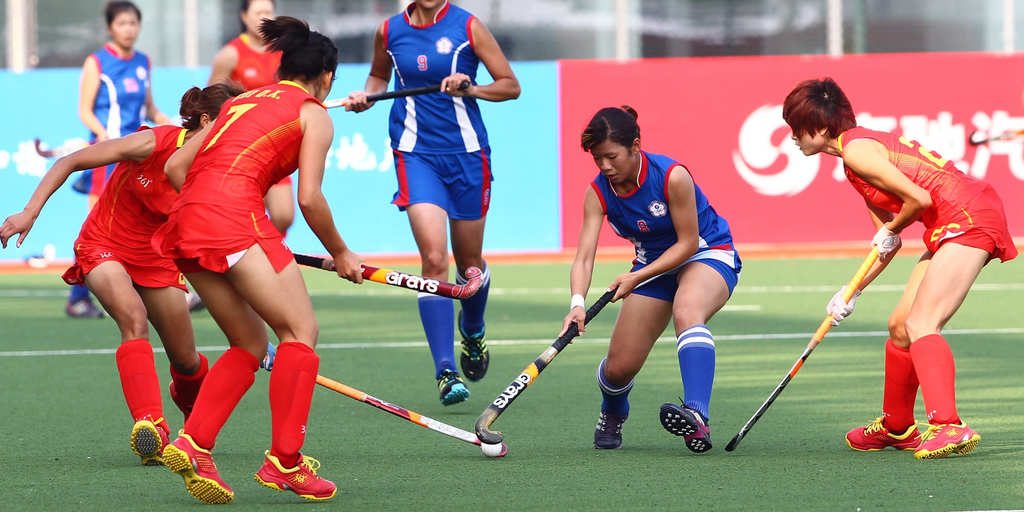 record-slider-tianjin-2013-hockey-02.jpg