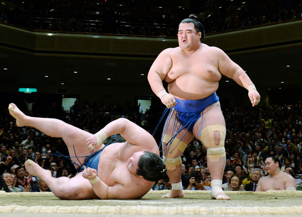27SUMOweb1-master1050-v2.jpg
