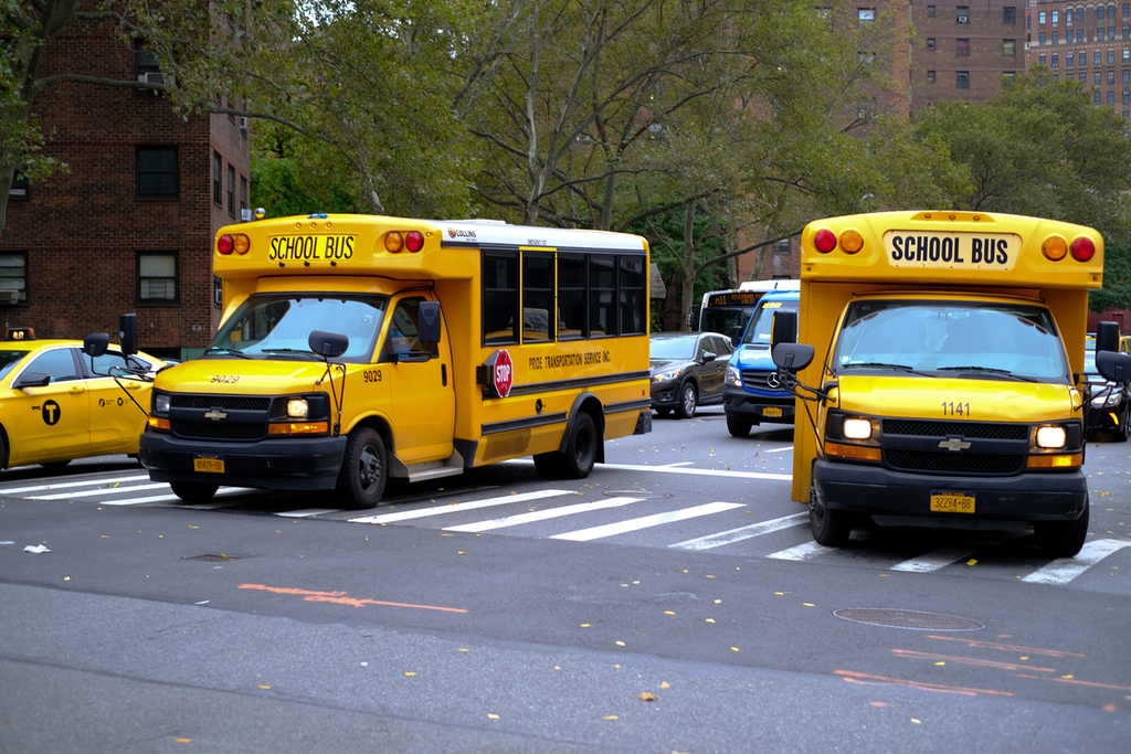 VIHTUSY5NB.jpg