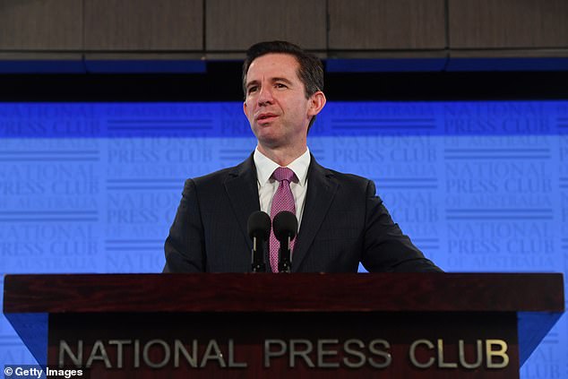 Simon Birmingham.jpg