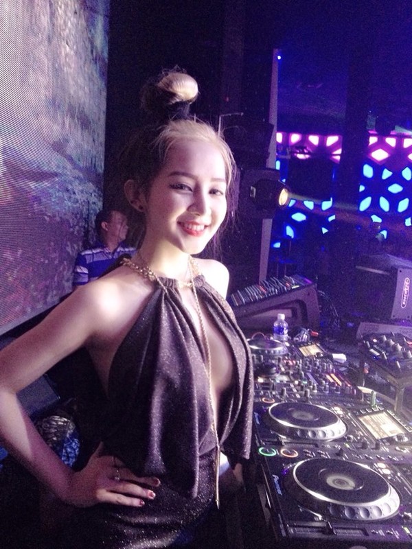 lap-facebook-mao-danh-nu-dj-goi-cam-tuyen-cap-doi-choi-tro-doi-vo-chong_20150816.jpg