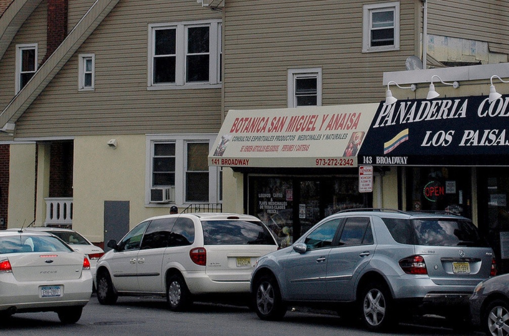 BroadwayPassaic_NJ.jpg