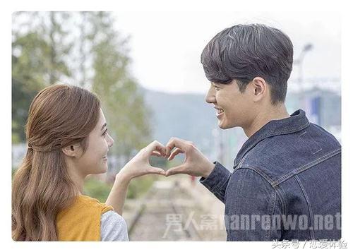 女人對男人有好感的幾種表現 如果你被暗示了就快速出擊吧！.jpg