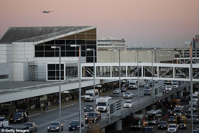 LA International Airport   -  101.jpg