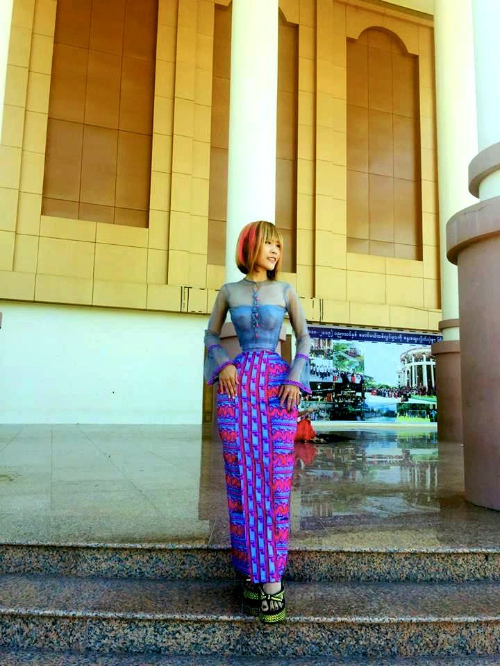 Su-Naing-Tiny-Waist6.jpg