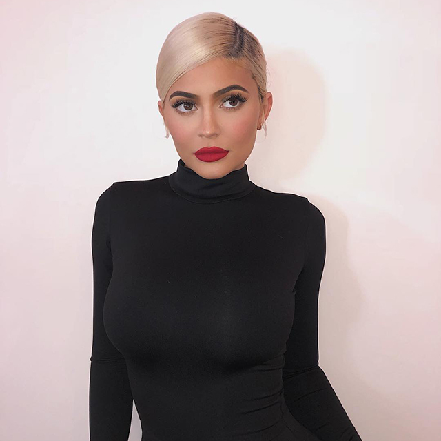 kylie-jenner_d9ce67c2.jpg
