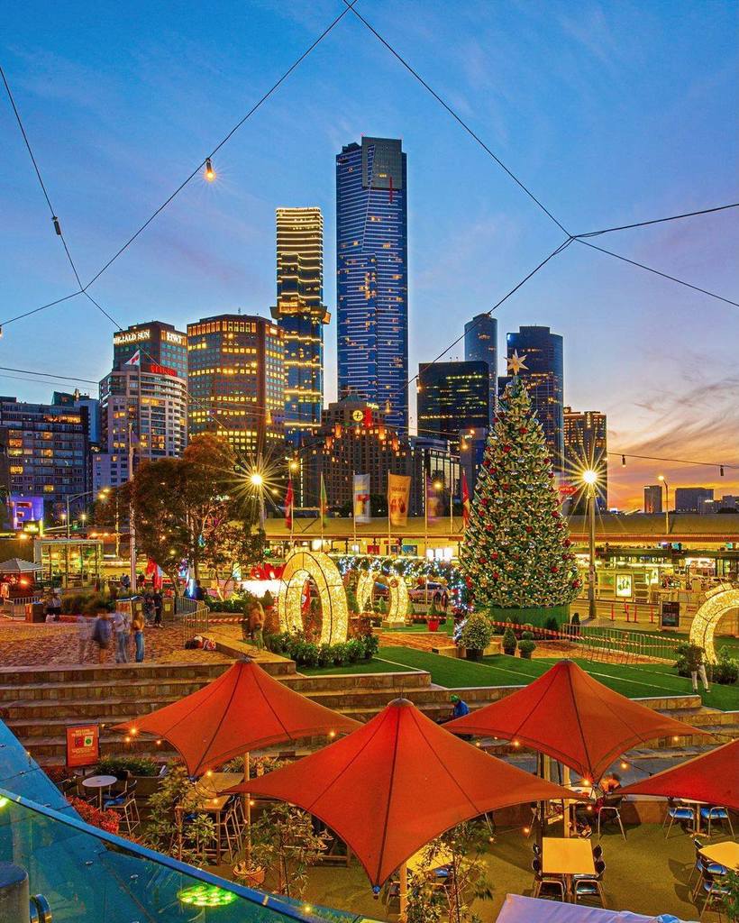 Melbourne   -  0126.jpg