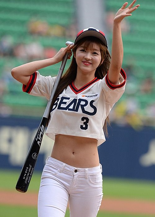 12bea0ae4c94b58f99c4e5bb69ac1e64 700.jpg