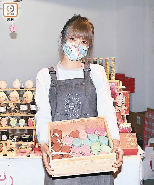 Rose Ma日頭擺檔夜晚趕工，忙到冇得抖。.jpg