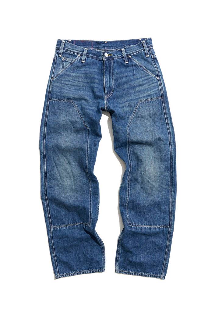 LEVI’S44.jpg