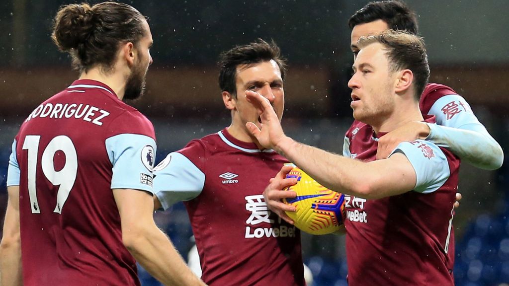skysports-ashley-barnes-burnley_5275969.jpg
