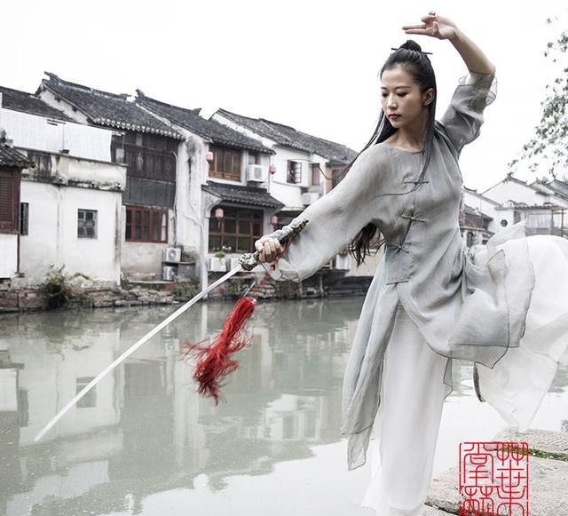太極美女掌門葉泳湘c61e2a7.jpg