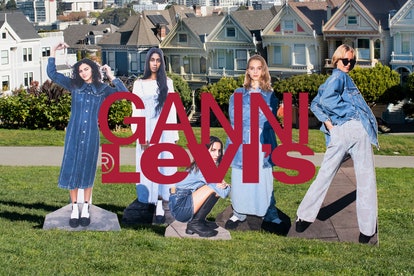 LEVI’S02.jpg