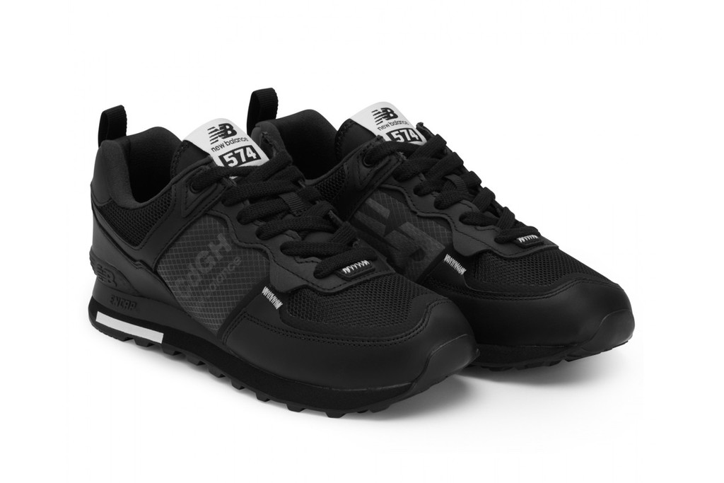 https___hk.hypebeast.com_files_2021_03_comme-des-garcons-homme-new-balance-574-r.jpg