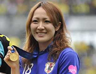 丸山桂里奈2.jpg