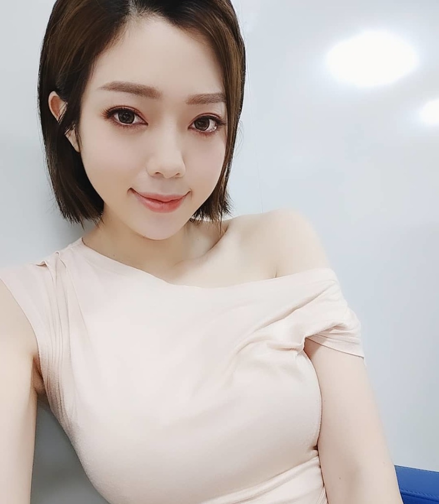 a683.jpg