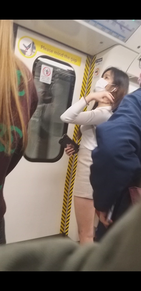 Screenshot_20210402-234150_Video Player.jpg