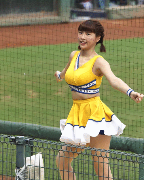 峮峮889》峮峮ちゅんちゅん》チュンチュン.gif