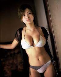 上戶彩排球3.jpg
