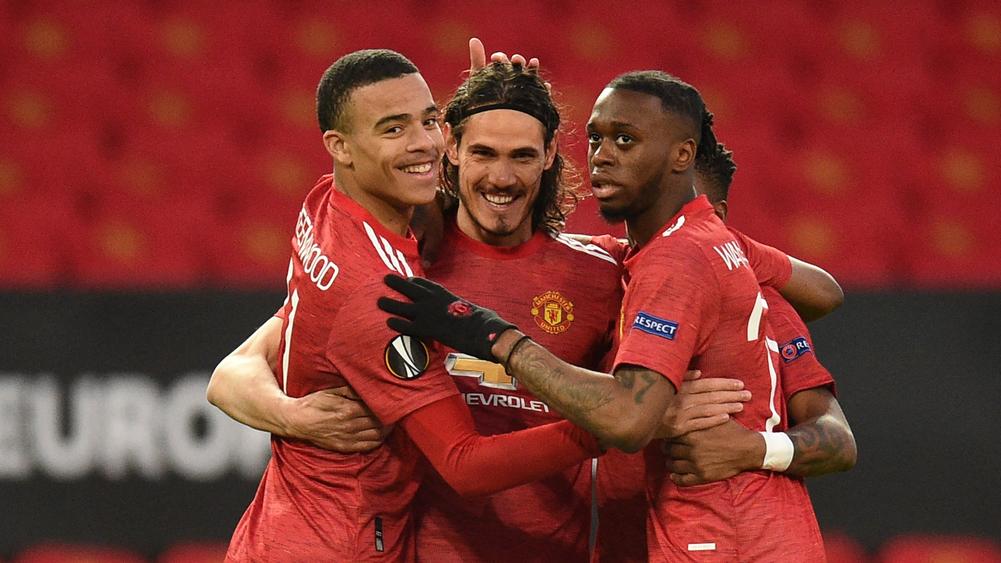 edinson-cavani_1oc8towut3xcr19hejxpxpf7si.jpg