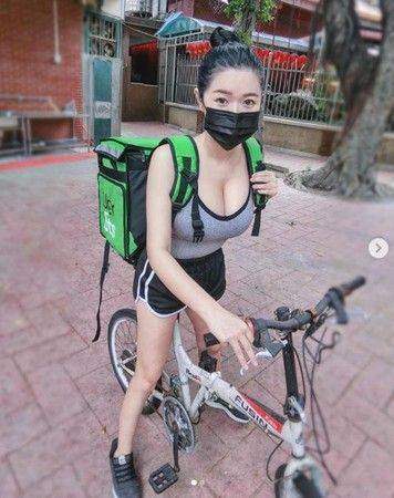 57c5ef440fc9902263a92cbedd14e21a79caad4018b7a61f534d7d5e9b5f61251619927953798.0.jpg