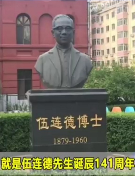 222148saxzeusp1bff1vas 700.jpg