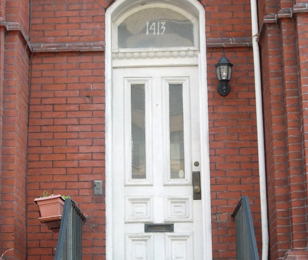 1413Doorway.jpg
