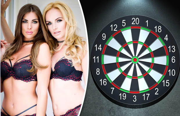 Darts-girls-568963.jpg