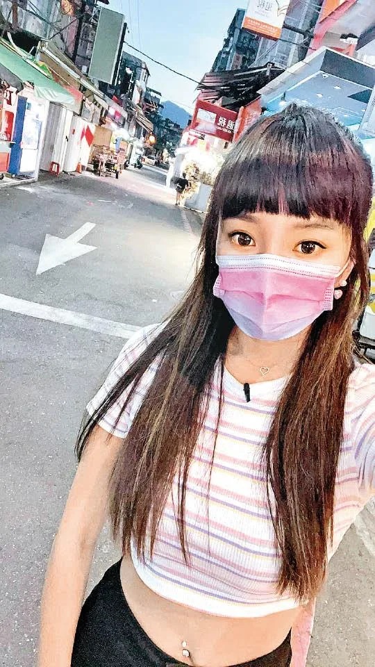 返回家鄉花蓮前，余思霆在台北直擊空無一人的夜市。.jpg