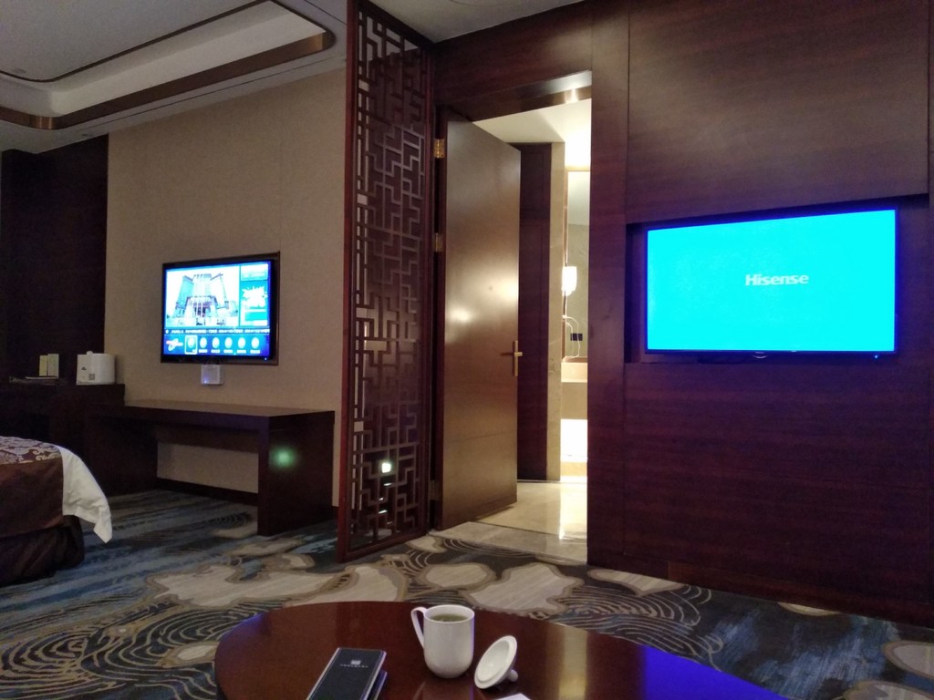 IMG_20190530_210013 [1600x1200].jpg