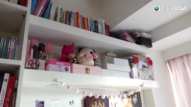 8 原來佢係BLACK PINK粉絲。.jpg