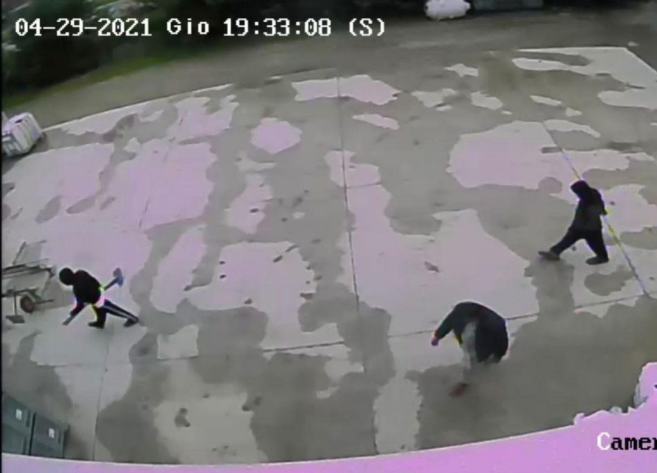 Saman-Abbas-the-video-of-the-men-with-shovels-The.jpg