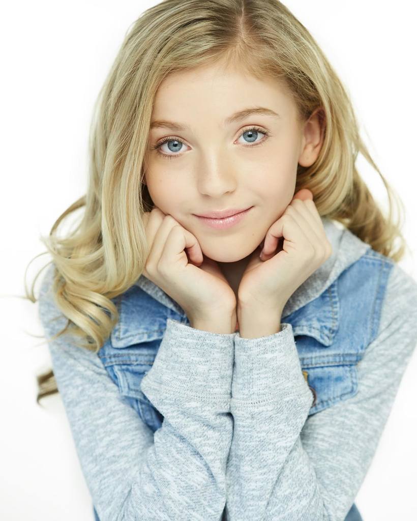 Brynn Rumfallo YT_2016_Headshot.jpg