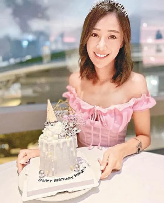 朱智賢分享慶祝生日的照片，但未有明言與誰一起，吊網民胃口。.jpg.jpg