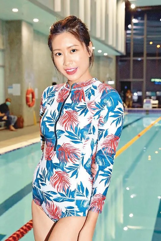 4林凱恩不介意被笑着「大媽泳衣」。.jpg
