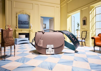 MOYNAT02.jpg